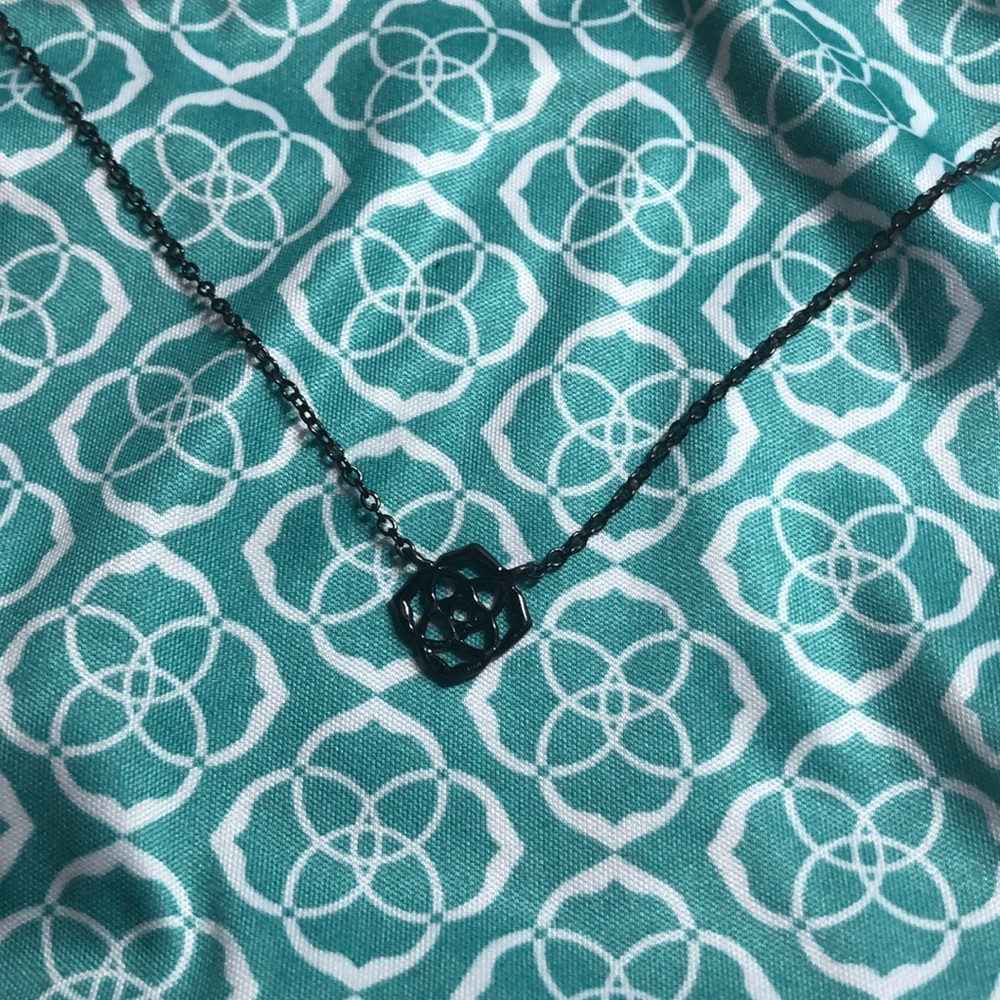 Kendra Scott Rue Pendant Necklace